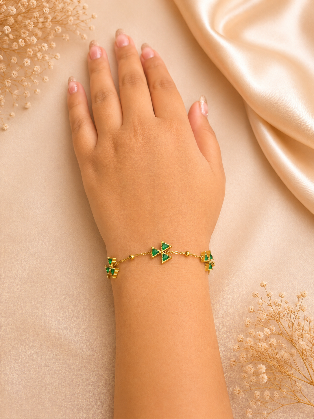 Green mosaic bracelet
