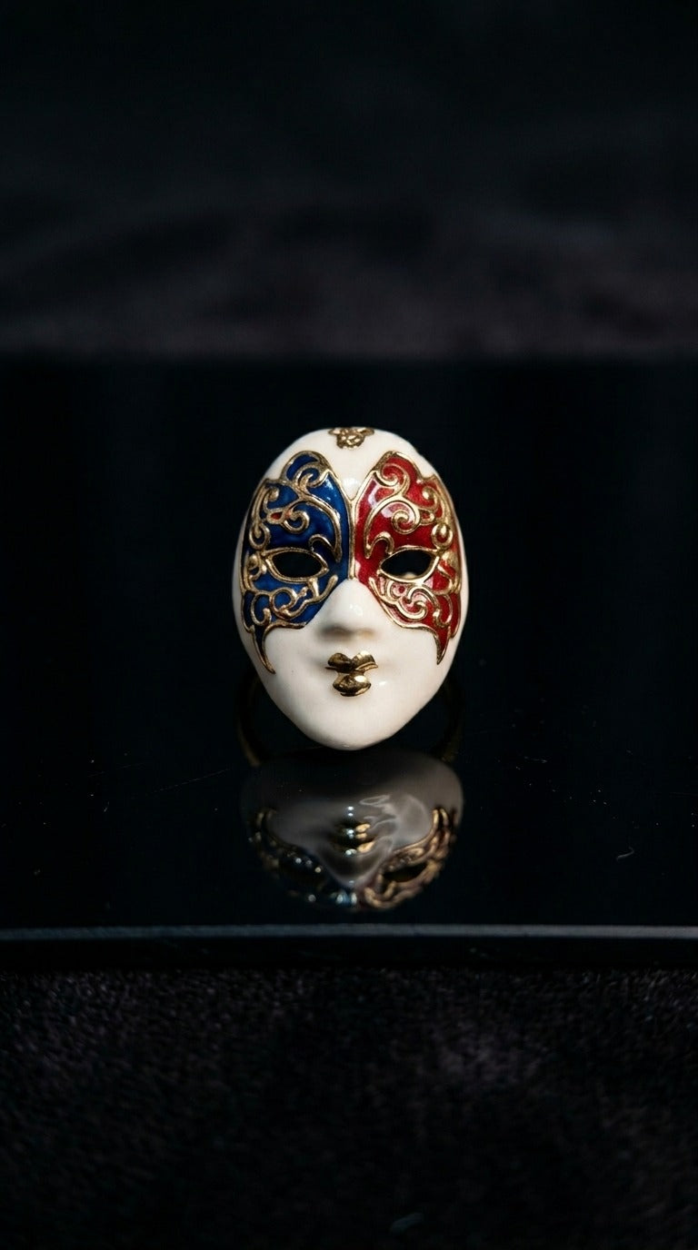 Golden Muse Face Ring